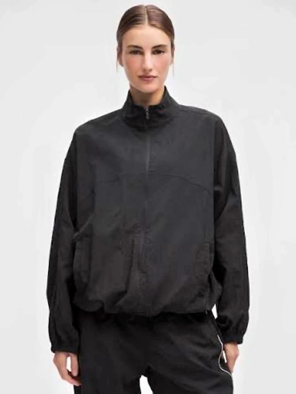 Lululemon License to Train Woven
Oversized Jacket - oversized only tried on